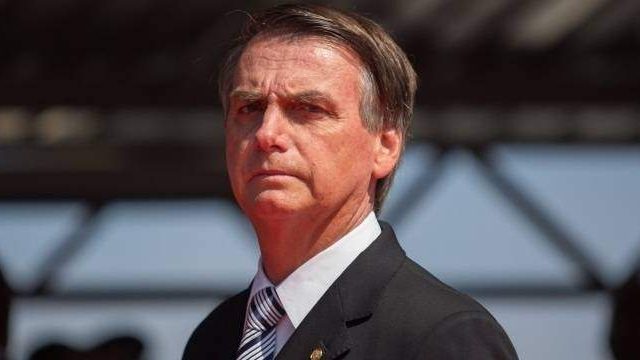 Bolsonaro discute pedido de prestação de contas ao PSL