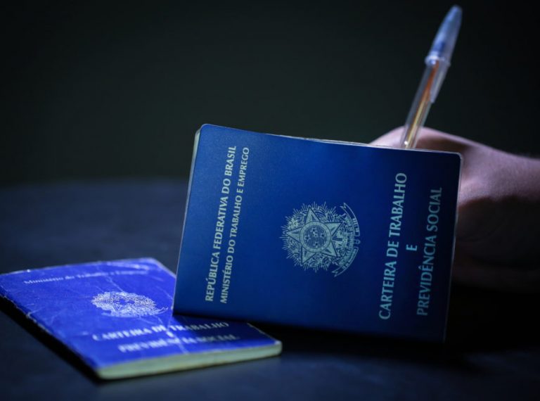 Desemprego no Brasil sobe para 11,2% e atinge 11,9 milhões de brasileiros