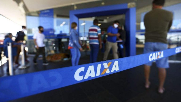 Caixa Econômica abre agências no Espírito Santo neste sábado para pagamento do auxílio e FGTS