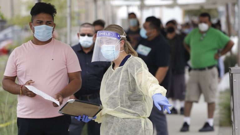 EUA registram os 2 dias com mais infectados por Covid-19 desde o início da pandemia