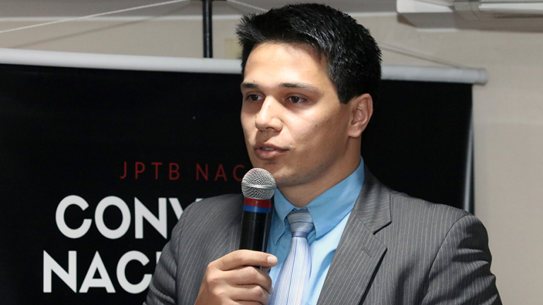 Prefeito eleito de Castelo falará ao vivo sobre seus projetos na rádio 87fm