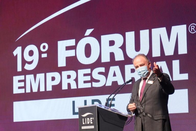 Governador Casagrande participa de Fórum Empresarial em São Paulo