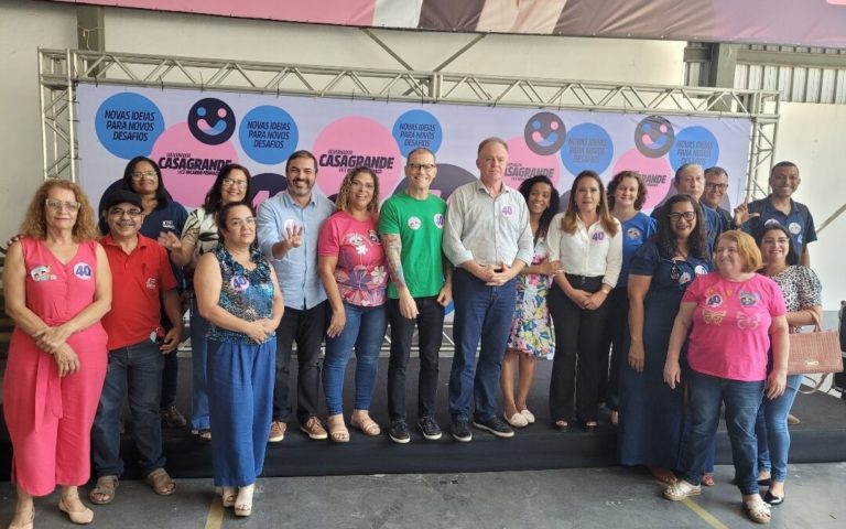 Casagrande garante piso da enfermagem para auxiliar e técnico a partir de janeiro