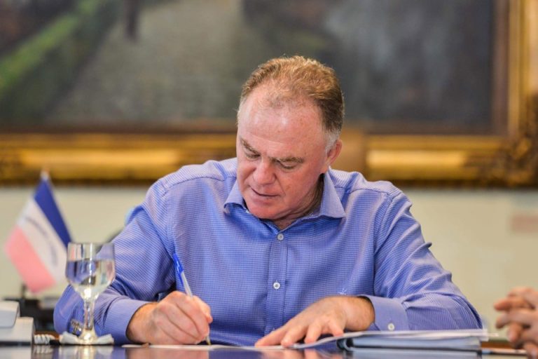 Casagrande firma compromisso para adesão ao pacto por desenvolvimento sustentável da ONU