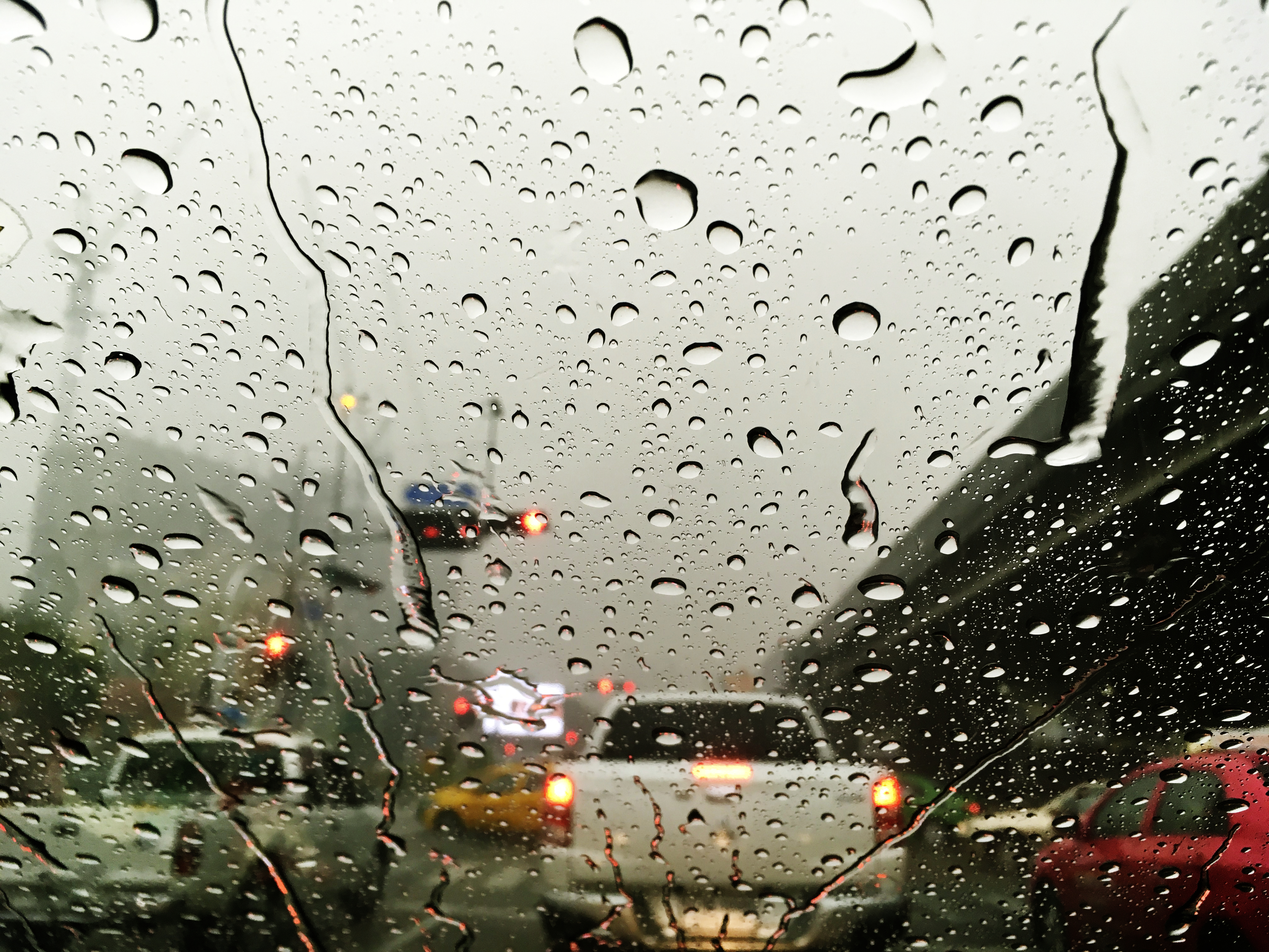 ES recebe novo alerta para chuvas intensas; confira as cidades