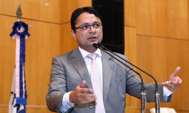 Tá quase! Disputa pelo comando da ALES entra na reta final com Vandinho à frente