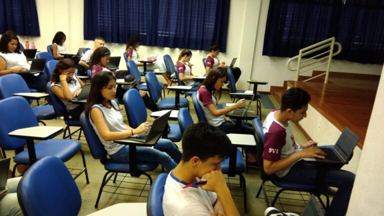 Aberta a inscrição para cursos de Língua Estrangeira na rede pública