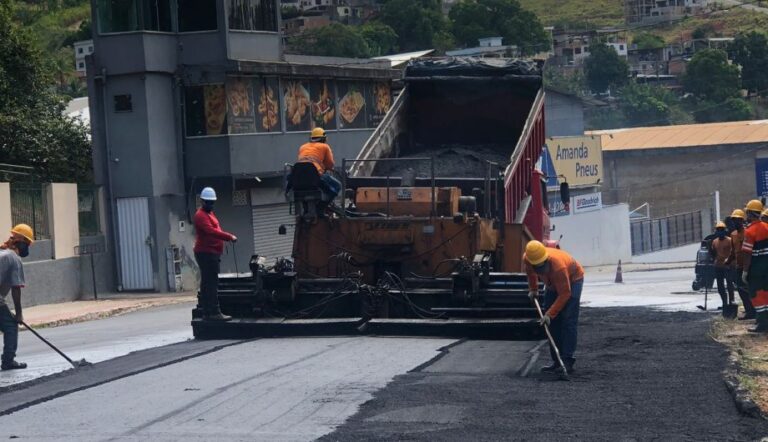 Obras de recapeamento na avenida Aristides Campos estão em fase final