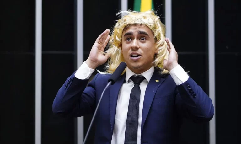 Governo desmente fake news sobre banheiros unissex