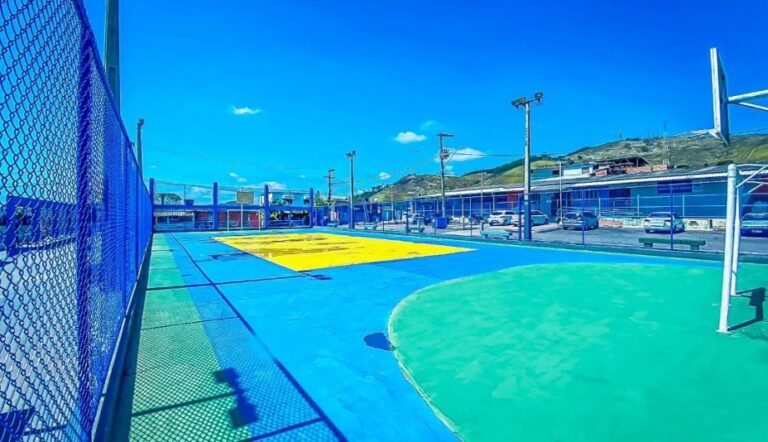 Quadra e praça no bairro Zumbi são revitalizadas pela Prefeitura de Cachoeiro