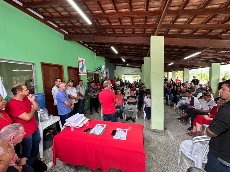 Encontro do PT reúne centenas de pessoas em Mimoso do Sul