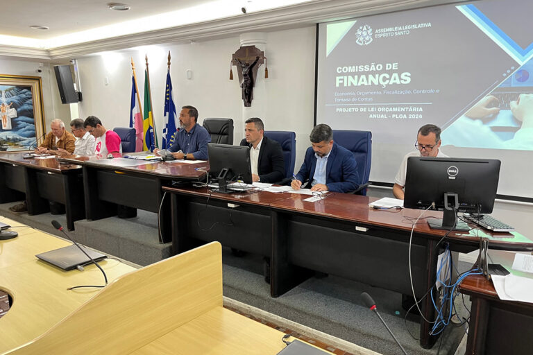 Tyago Hoffmann conduz audiência pública sobre o Orçamento do Estado para 2024 na região sul