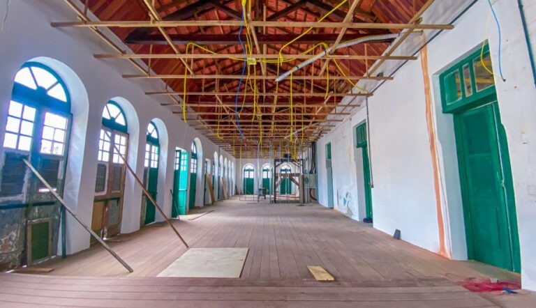 Obras de restauração do Palácio Bernardino Monteiro estão em estágio avançado
