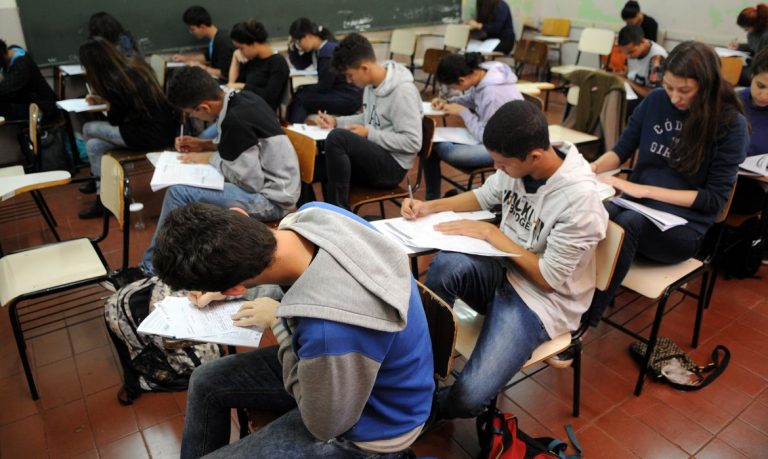 Estudantes têm até esta sexta-feira para se inscrever no Enem