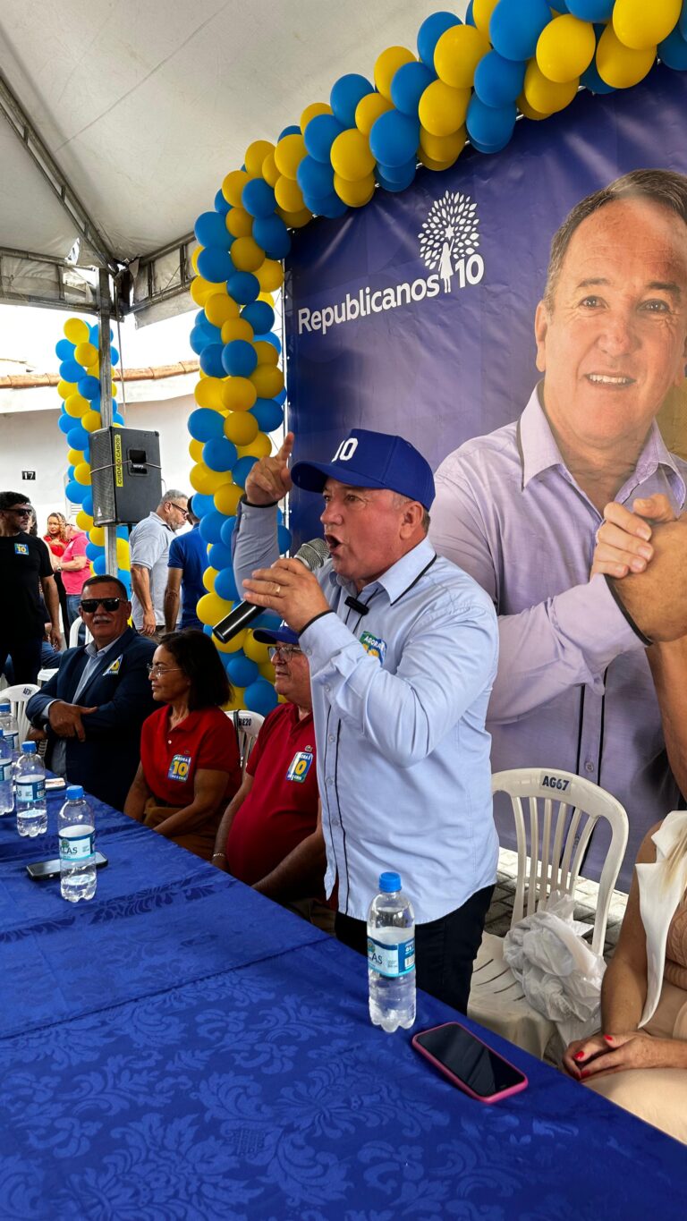 Coligação “Marataízes Não Pode Parar” lança Luiz Almeida e Cris; Convenção foi neste sábado