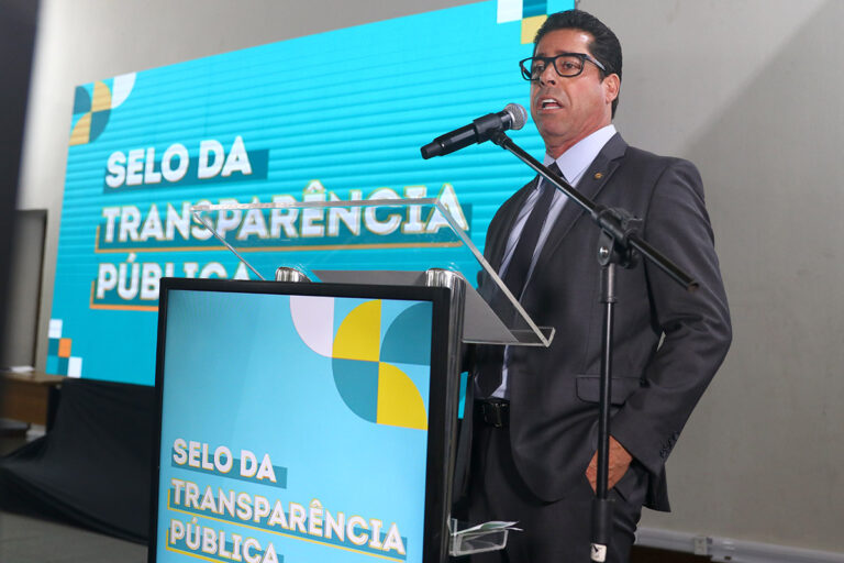 Ales recebe Certificado Diamante de transparência pública