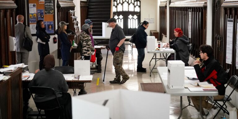 Lula parabeniza primeiro-ministro do Canadá por vitória nas eleições