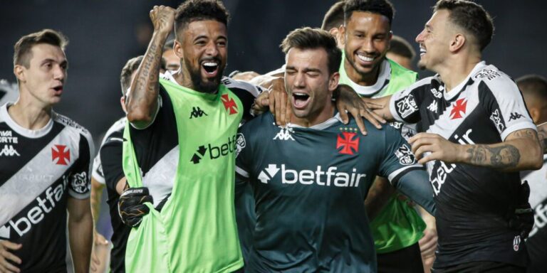 Vasco supera Operário nos pênaltis e segue vivo na Copa do Brasil