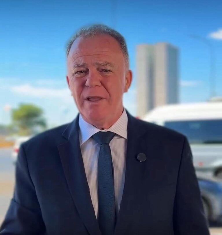 Casagrande institui comitê para analisar impactos de tarifas dos EUA sobre economia do Espírito Santo