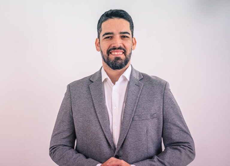 Victor Coelho (PSB) confirma que será candidato a deputado estadual