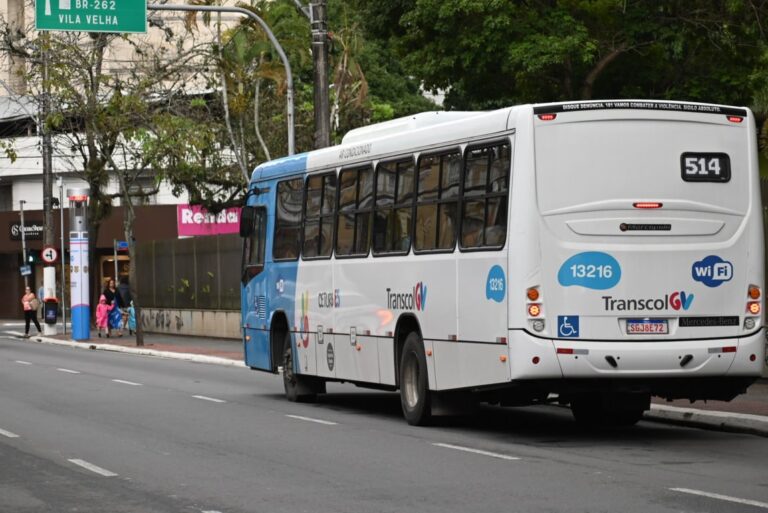 Ônibus do Transcol voltam a circular após paralisação por ataques na Grande Vitória