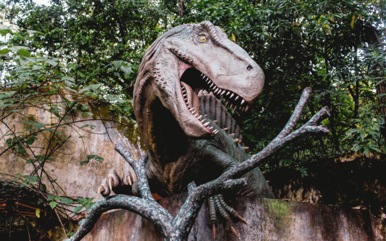 Parque Terra dos Dinos será inaugurado em Guarapari em 2026 com investimento de R$ 45 milhões