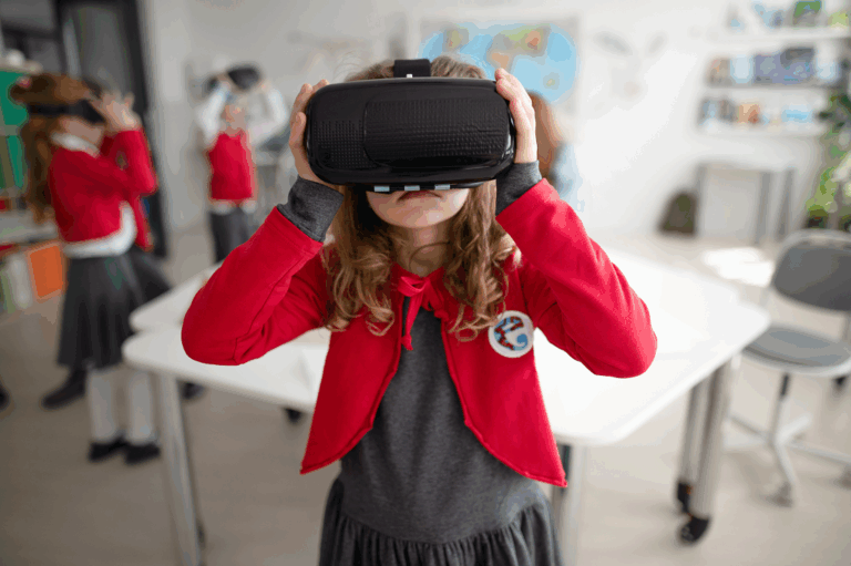 Meta é acusada de ocultar riscos à segurança infantil em realidade virtual, dizem ex-funcionários