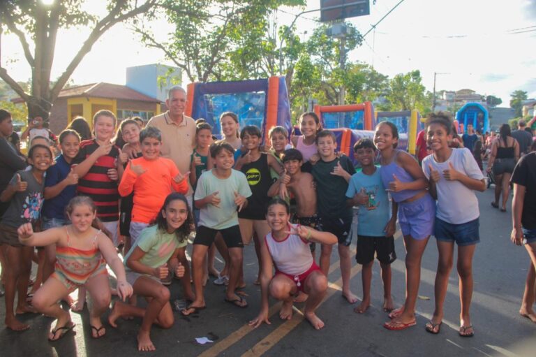 Festa das Crianças 2025 reúne famílias e anima Baixo Guandu com dia de muita alegria
