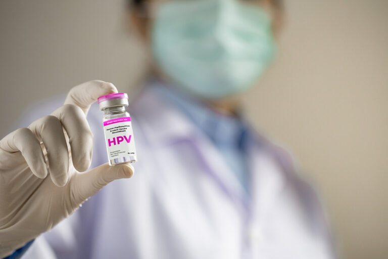 Campanha de vacinação contra o HPV segue ativa em Itapemirim