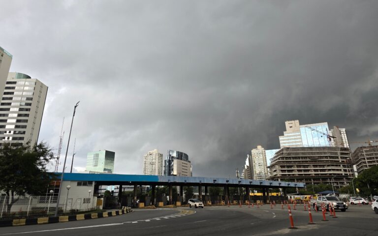 Espírito Santo recebe novos alertas de chuva; confira a previsão para o feriado