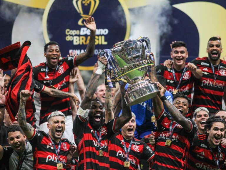 Flamengo pode conquistar o Brasileirão nesta terça (25); veja o que precisa acontecer