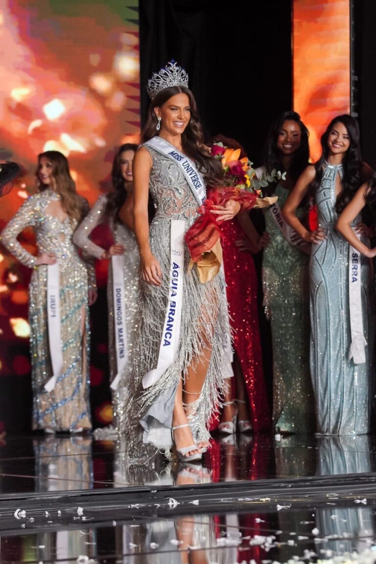 Flávia Klemz, de Águia Branca, vence o Miss Espírito Santo