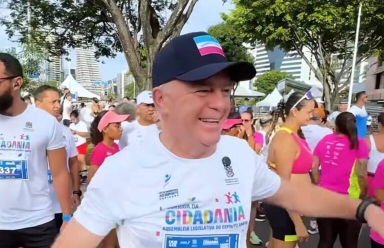 Renato Casagrande celebra 65 anos: uma história de dedicação ao ES e exemplo de vitalidade, que até virou meme