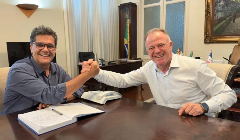 Casagrande convoca coletiva e deve concretizar apoio a Ricardo Ferraço