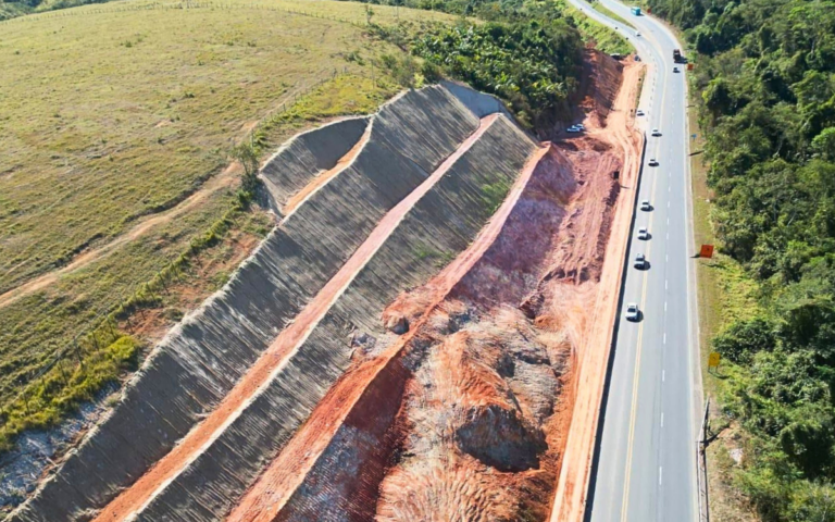 Retorno da BR-101 é fechado na Serra para obras de duplicação a partir desta quarta-feira