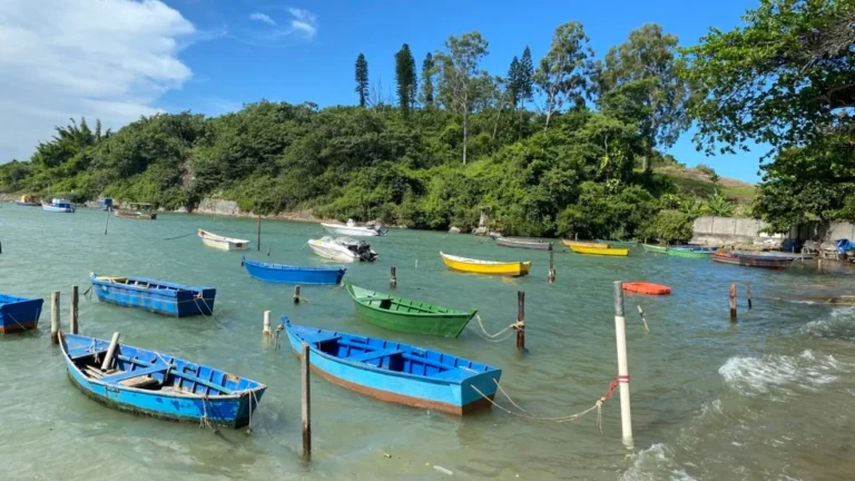 Verão no ES: Grande Vitória tem ao menos 26 pontos de praias impróprios ou interditados para banho