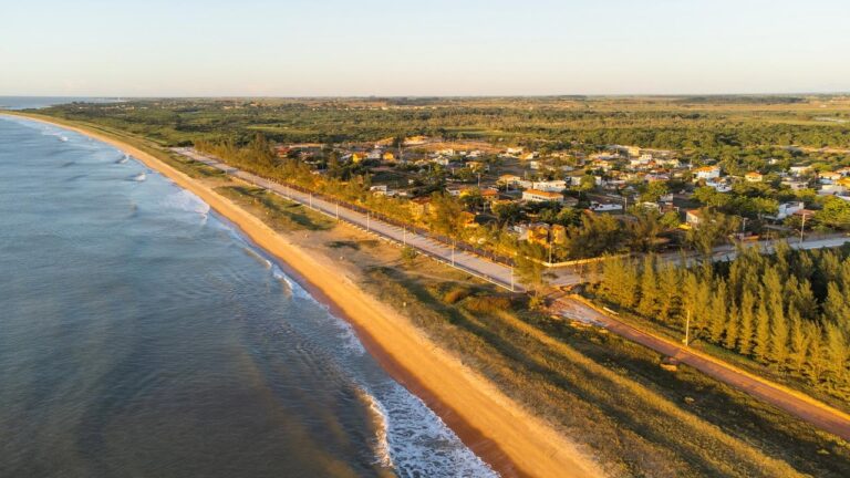 Final de semana de muita música e diversão nas praias de Marobá e Neves