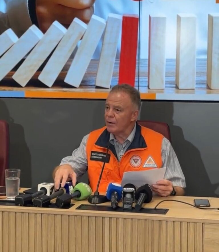 Defesa Civil pede para capixabas que evitem viajar e deixar crianças nas ruas por conta das chuvas