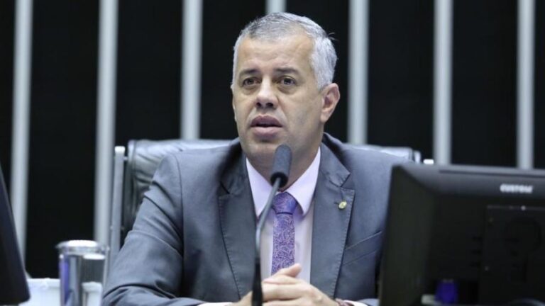 Evair: “Vou esperar até o prazo limite para decidir! Se eu sair da federação será para disputar o senado”