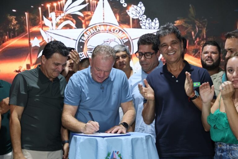 Casagrande e Ricardo anunciam investimentos estruturantes e inaugura obras em Boa Esperança