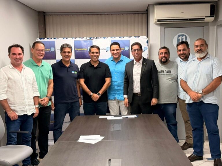 União Progressistas confirma apoio ao projeto de Ricardo Ferraço e filia prefeitos do sul