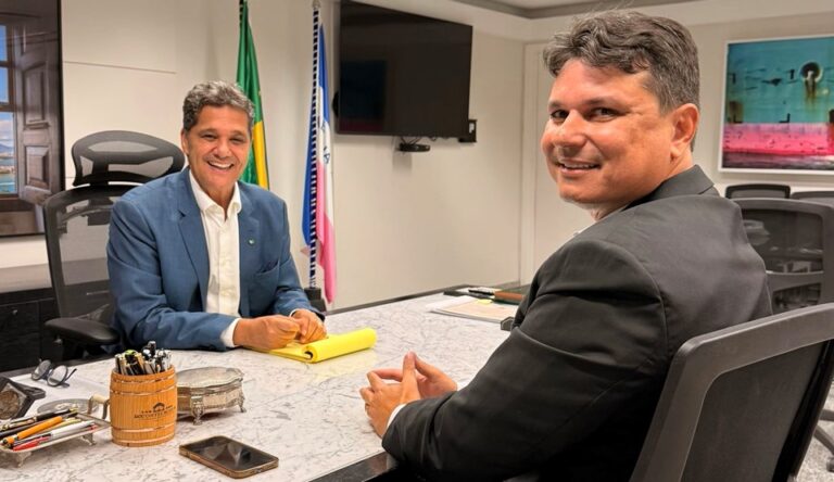 Ricardo Ferraço convida enfermeiro para assumir a Secretaria de Saúde