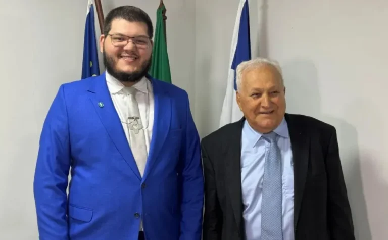 Júnior Corrêa sai de secretaria para disputar vaga na Câmara Federal