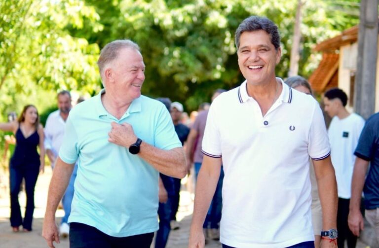 Casagrande anuncia renúncia para se candidatar ao Senado e Ricardo Ferraço assume o governo do ES a partir de abril