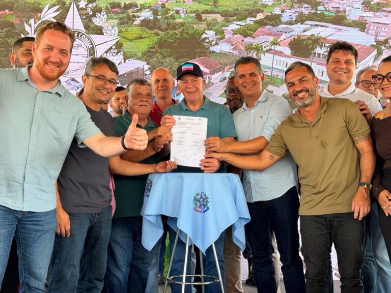 Casagrande inaugura obras e anuncia novos investimentos em Apiacá, São José do Calçado e Alegre