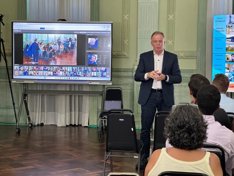 Escolas do Futuro: Casagrande anuncia pacote milionário para modernizar educação e ampliar segurança com tecnologia