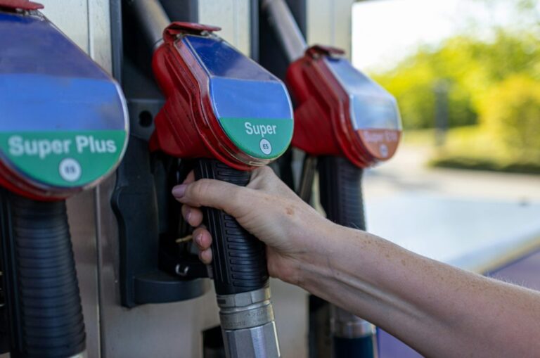 Alta do diesel no Brasil: impactos na economia e no Espírito Santo