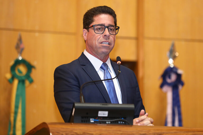 Marcelo Santos será debatedor no evento “Brasil sob Ameaça”